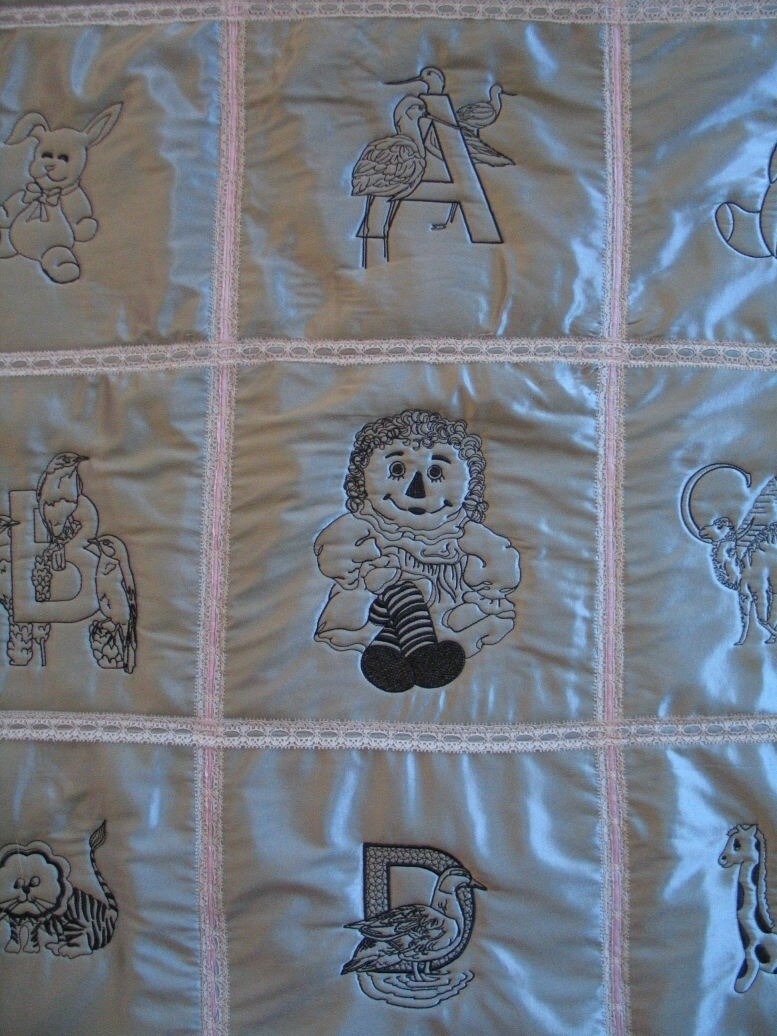 davis-baby-quilt-embroidery